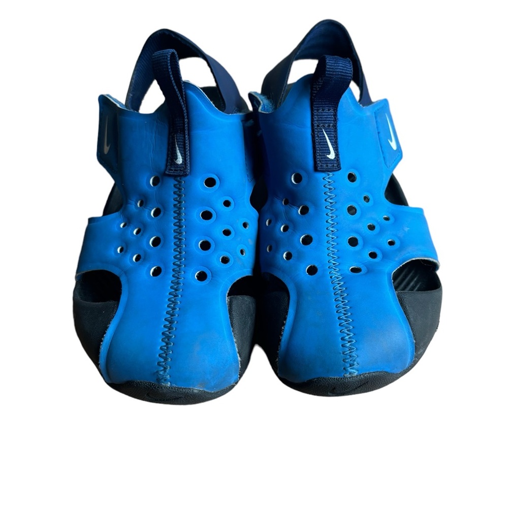 Nike- Boy's Sunray Protect Sandal Blue Size 9C